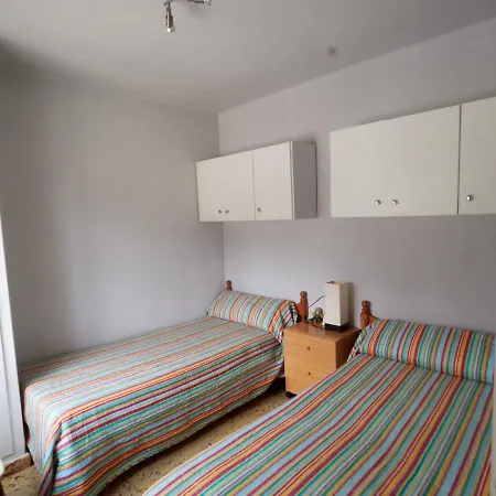 Apartamento En Primera Linea En Alcanar Playa - 4/5 Personas *